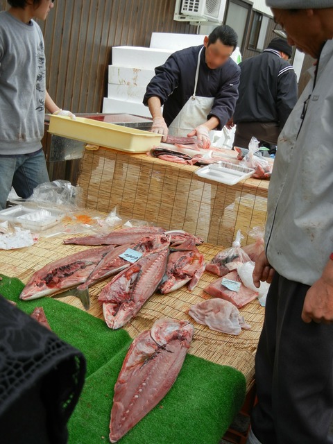 ぶり小屋1